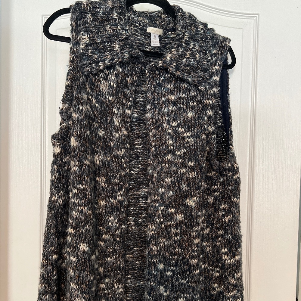 Sweater vest